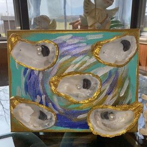 HANDMADE OYSTER 🦪 SHELL CANVAS ART.